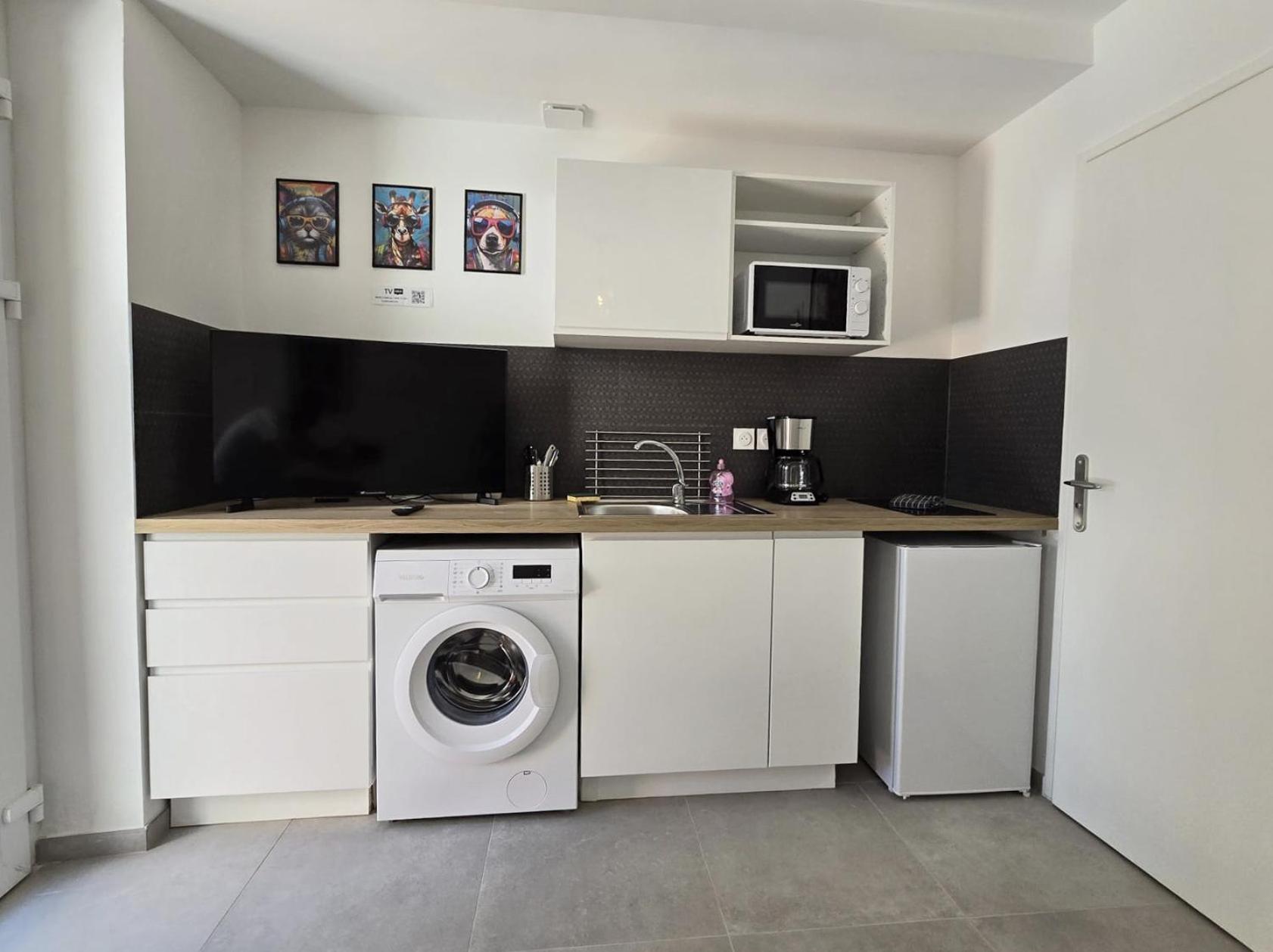 Gregbnb - Studio 17M2 - Terrasse - Clim - Ouest - 5 Toulon Buitenkant foto