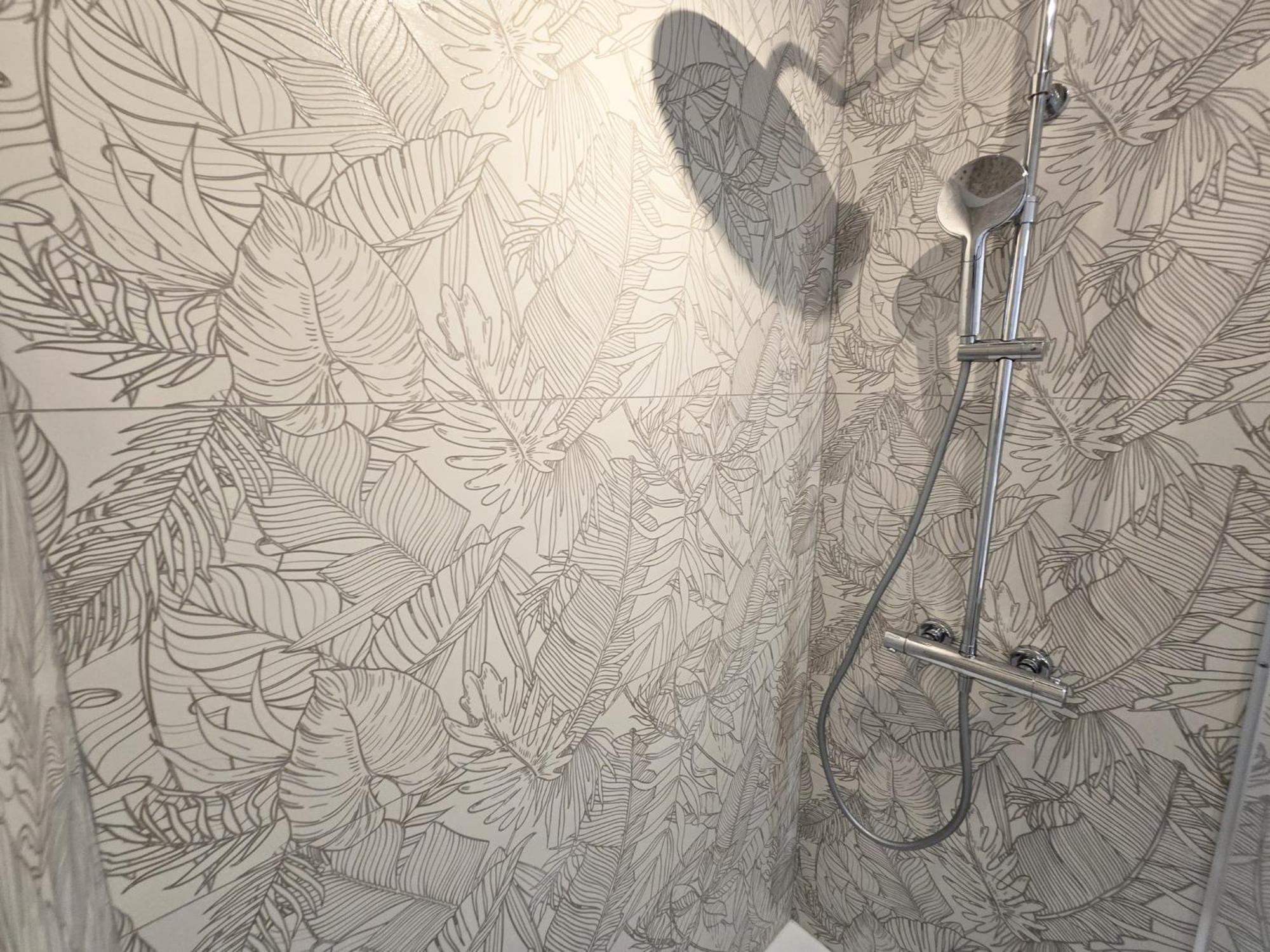Gregbnb - Studio 17M2 - Terrasse - Clim - Ouest - 5 Toulon Buitenkant foto
